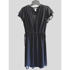 H&M Black V-Neck Pullover Dress Woman's Size 6 Knee Length Flounce Sleeves Lined